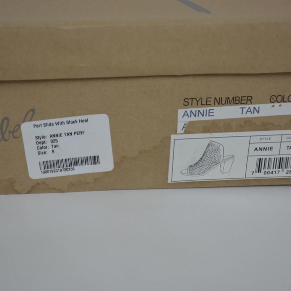 GENTLY USED  REBELS PERF SLIDE WITH BLOCK HEEL TAN SIZE 9 - Picture 6 of 8